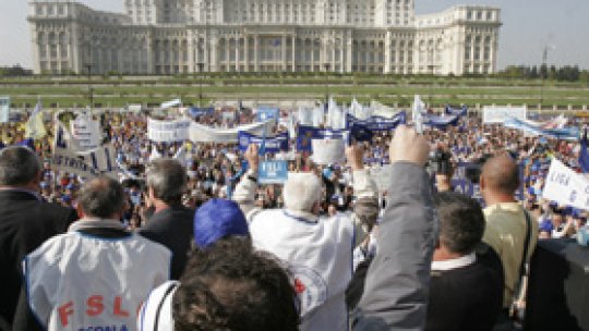 Luna mai, sub semnul revendicărilor sindicale