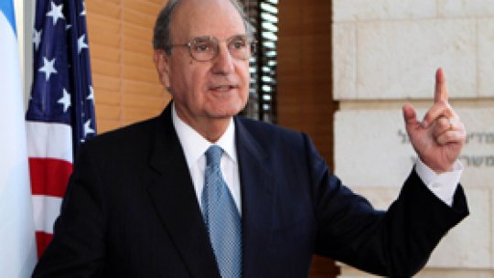 George Mitchell, consultări privind procesul de pace