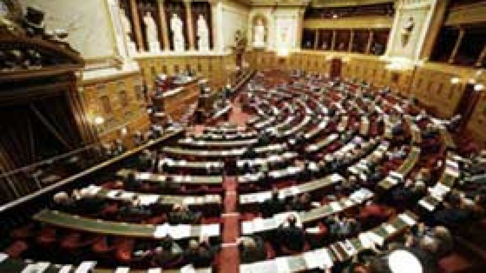 Franţa a aprobat planul de ajutor de urgenţă pentru Grecia