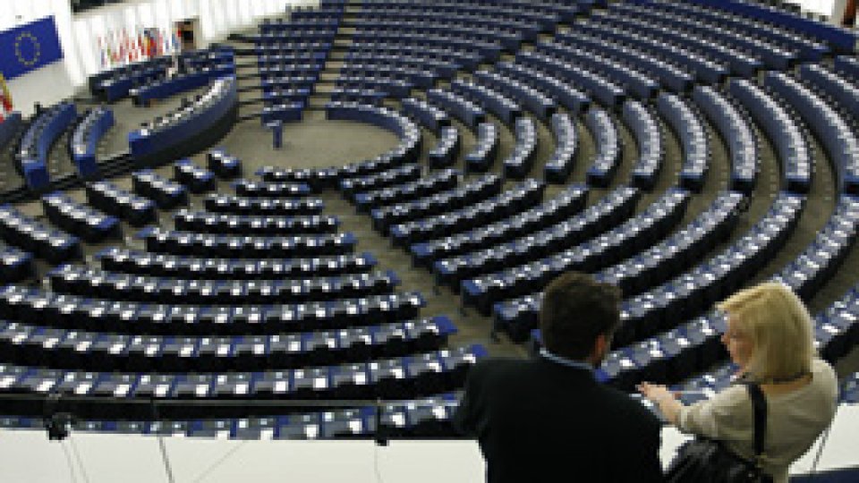 Instituţiile europene îşi deschid porţile de Ziua Europei