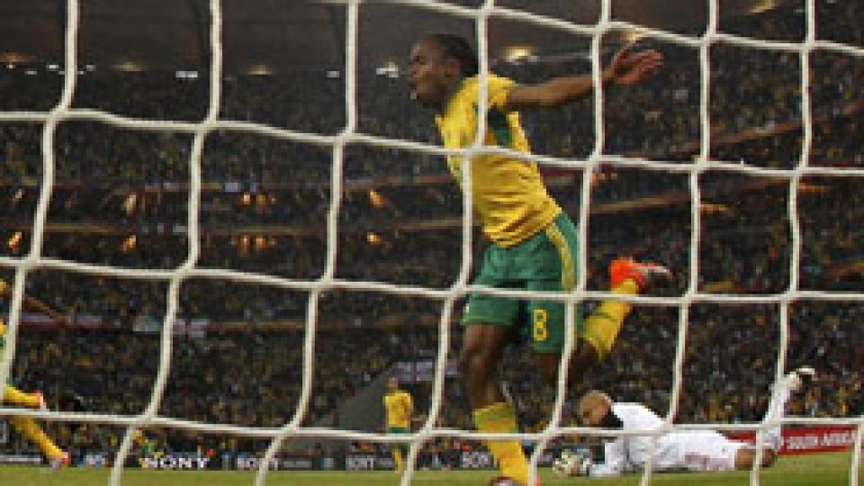 Prima zi a CM 2010 s-a încheiat cu două remize