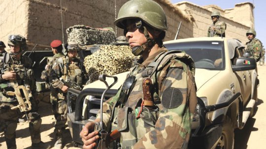 Elaborarea unei strategii globale de apărare şi de securitate.