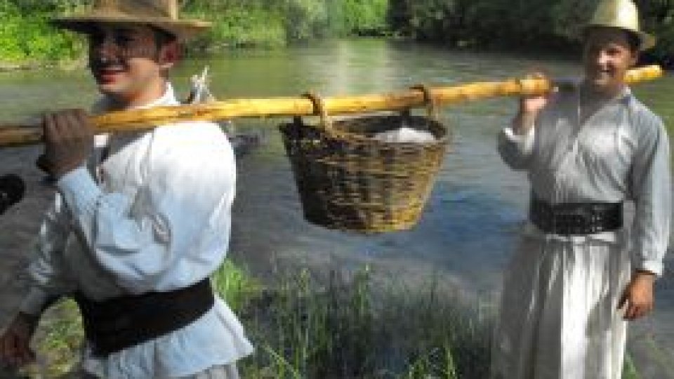 Târgul Vama Sării, în amintirea plutaşilor de sare