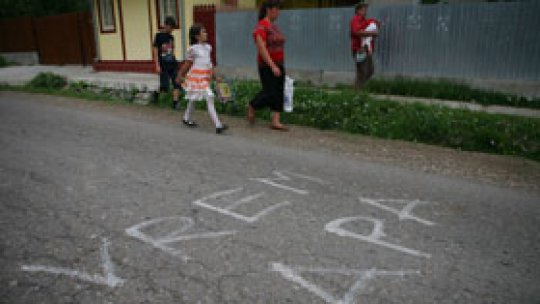 Apa curentă şi canalizarea, "încă o problemă" în România