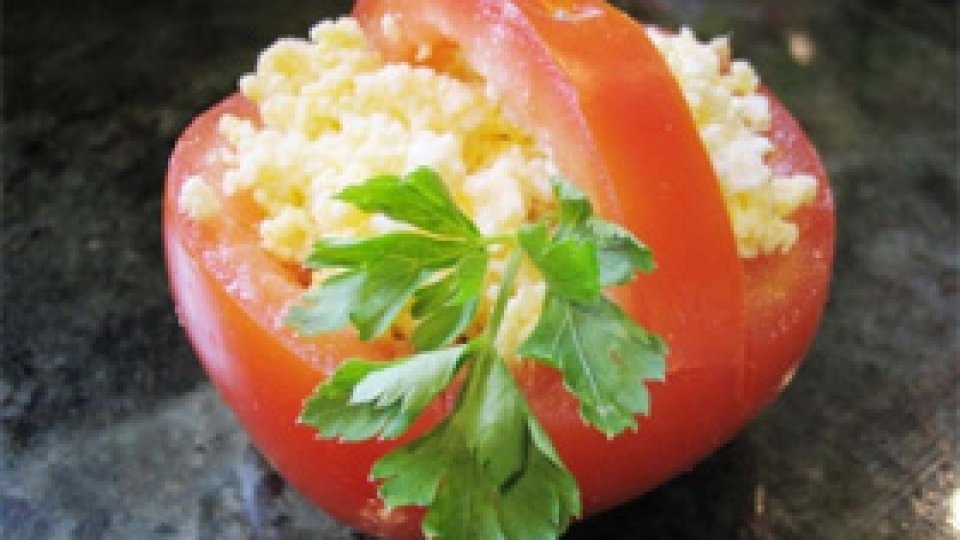 Roşia – mărul de aur sau poama iubirii