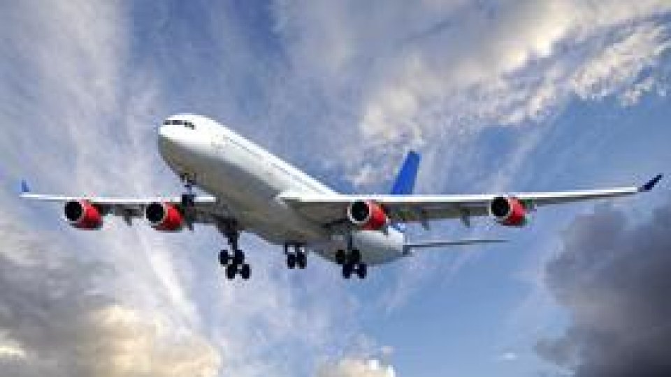 Transportul aerian low cost