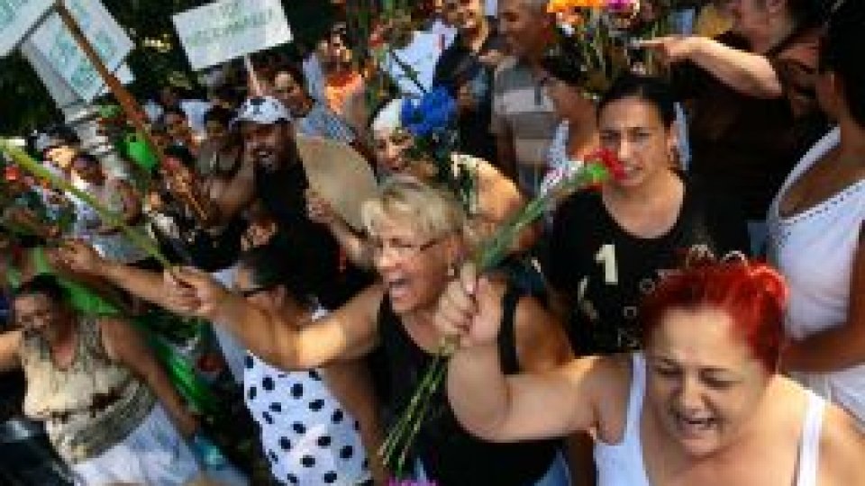 Evaziune fiscală pe piaţa florilor