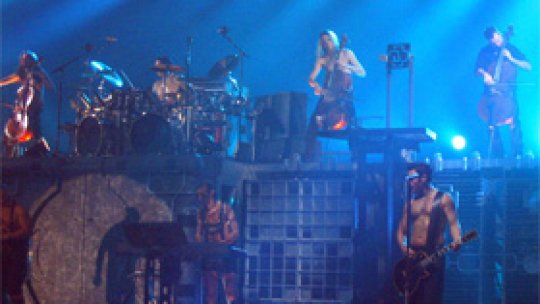 Rammstein concertează la Bucureşti