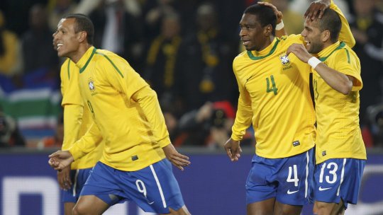 CM 2010:   Brazilia - Chile 3 - 0