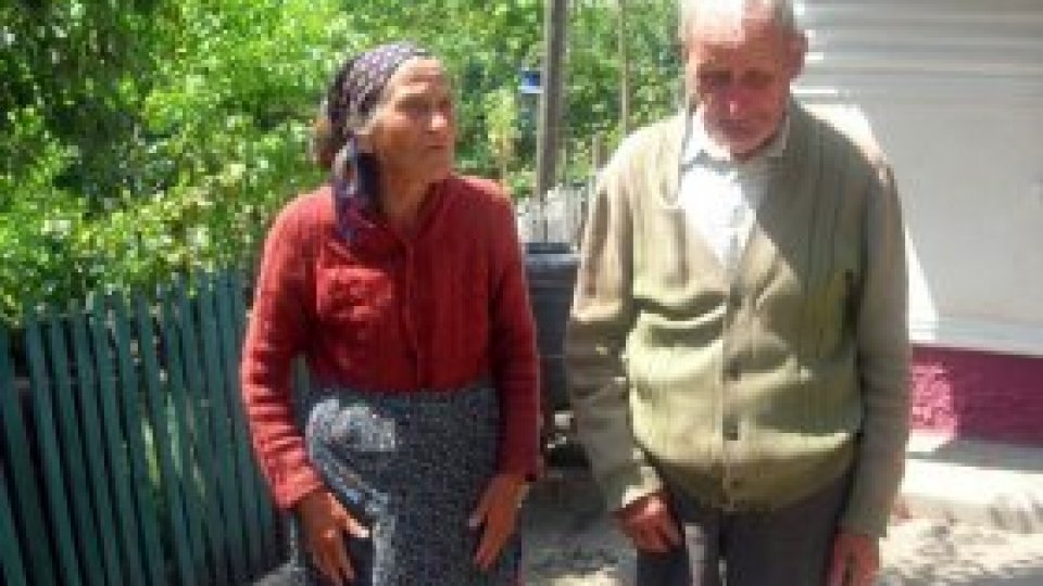 Bani puţini la bătrâneţe