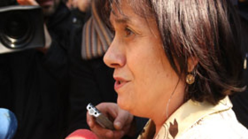 Melania Vergu, eliberată din funcţie