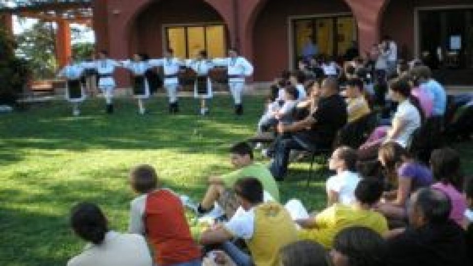 "Festivalul Bucuriei" dedicat tinerilor români din Italia