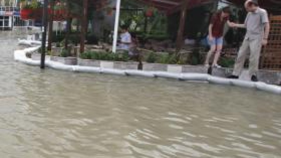 Prutul a depăşit cota istorică din 2008