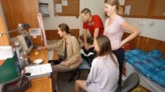 Ghid online pentru viitori studenţi