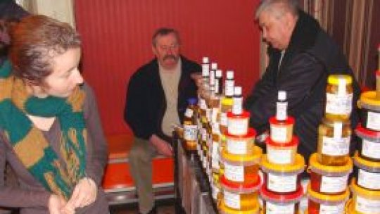 Ploaia şi grindina "au distrus" producţia de miere