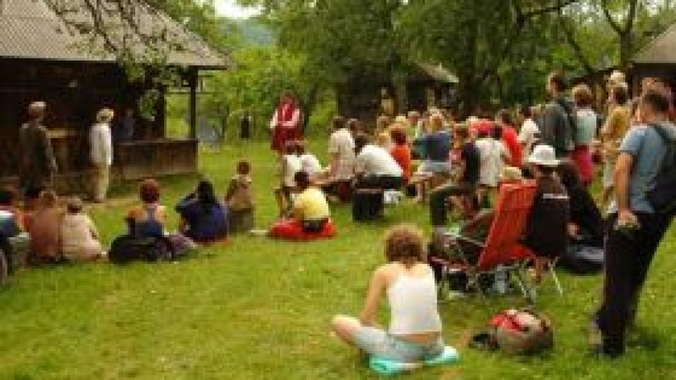 Tabără de teatru la Călimăneşti