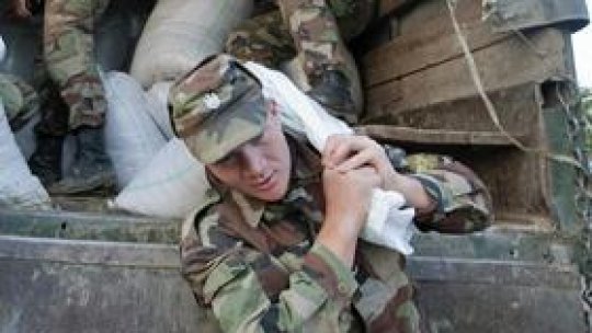 Şosele, căi ferate şi localităţi inundate în Moldova