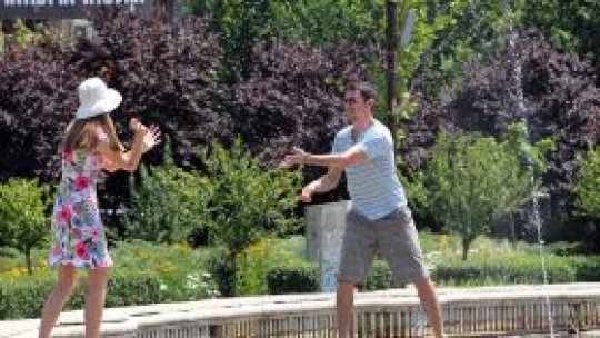 Codul galben de caniculă, prelungit până luni