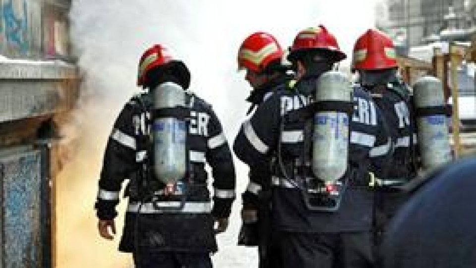 Trei bebeluşi morţi în explozia de la maternitatea Giuleşti