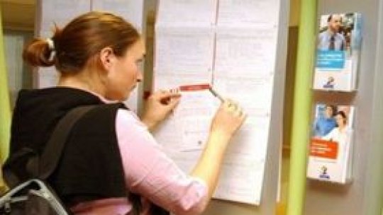 Muncă pe bani puţini