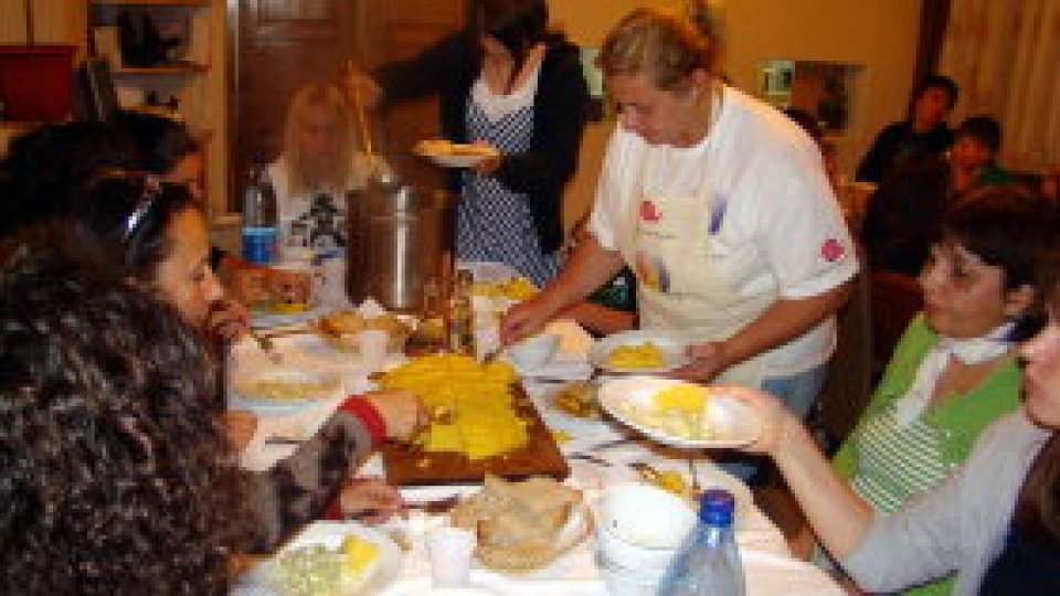 Gastronomia aduce turiştii în staţiuni