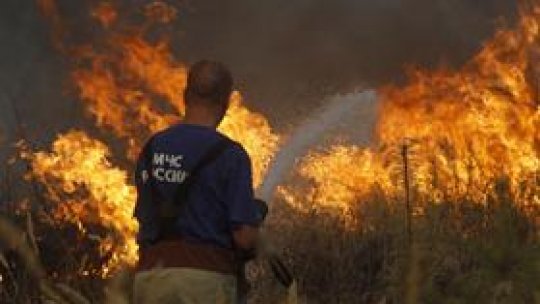 13 hangare ale marinei ruse mistuite de flăcări