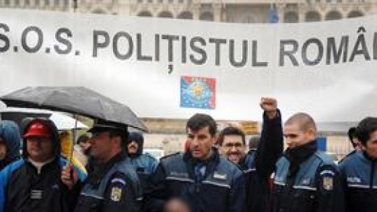 Poliţiştii se pregătesc de proteste
