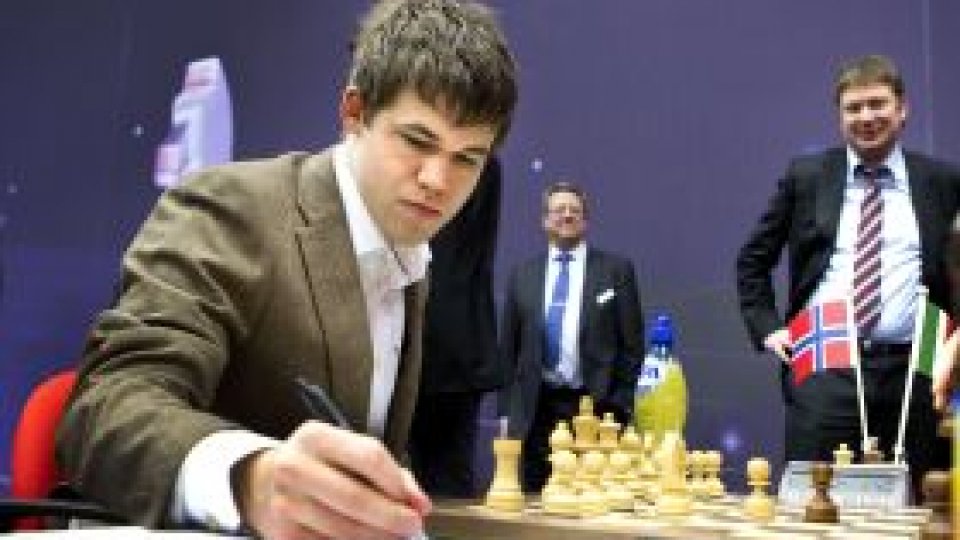 Cei mai buni jucători de şah se înfruntă în Norvegia