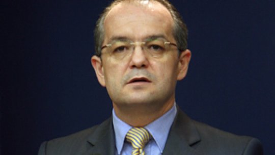 Premierul Emil Boc, invitat la România Actualităţi 