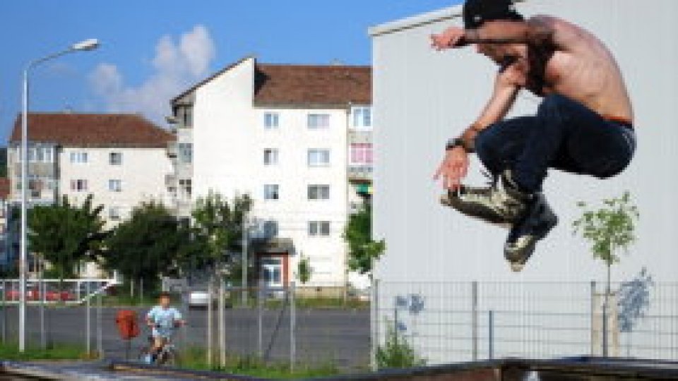 Tinerii din Bistriţa şi bicicletele lor tunate