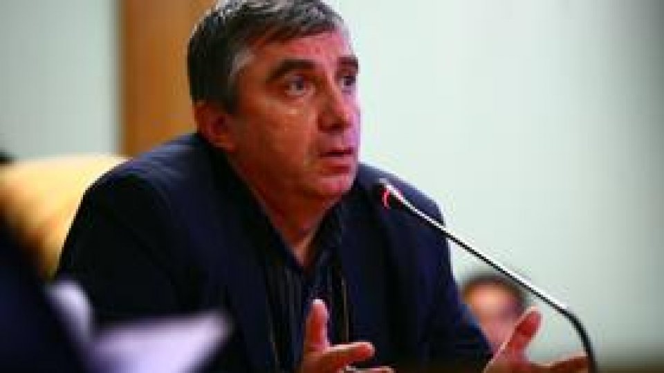 Televiziunea publică "trebuie să-şi menţină identitatea"