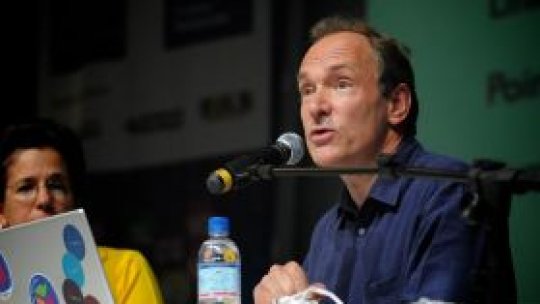 Accesul la internet "trebuie să fie gratuit"