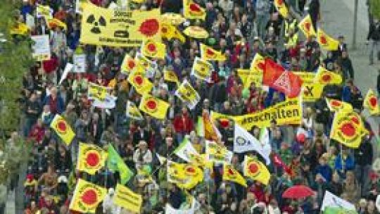 Proiectele nucleare ale cancelarului Merkel, contestate