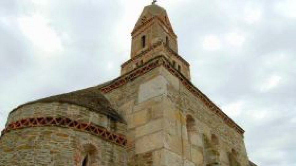 Biserică ortodoxă construită peste un templu roman