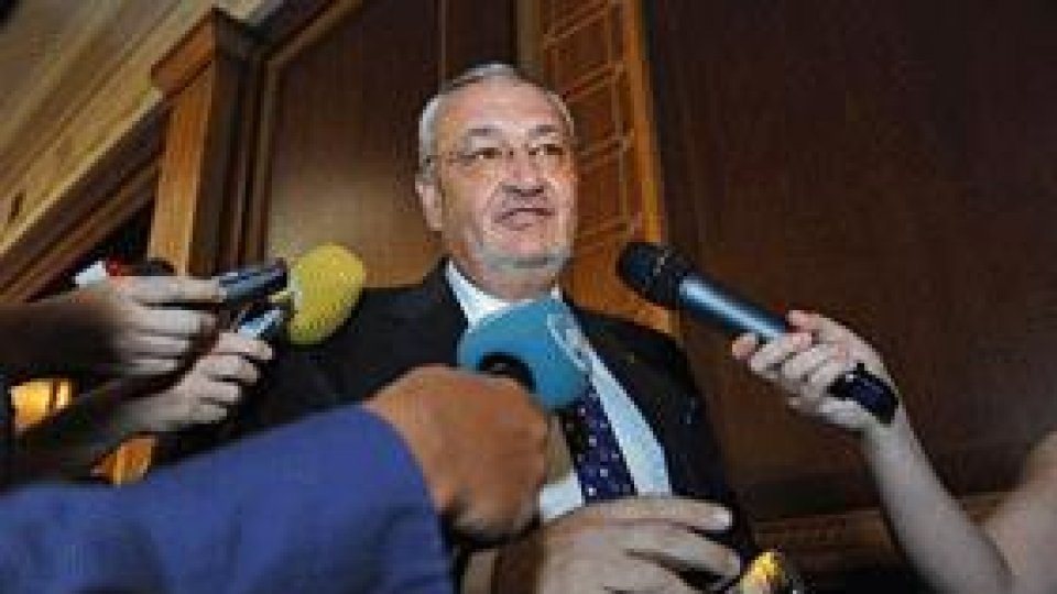 Remanieri şi retrageri în guvernul Boc