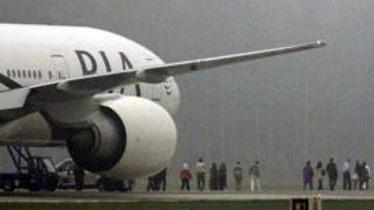 Ameninţare cu bombă la bordul unui avion pakistanez