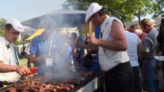 Campionat internaţional de gătit în aer liber