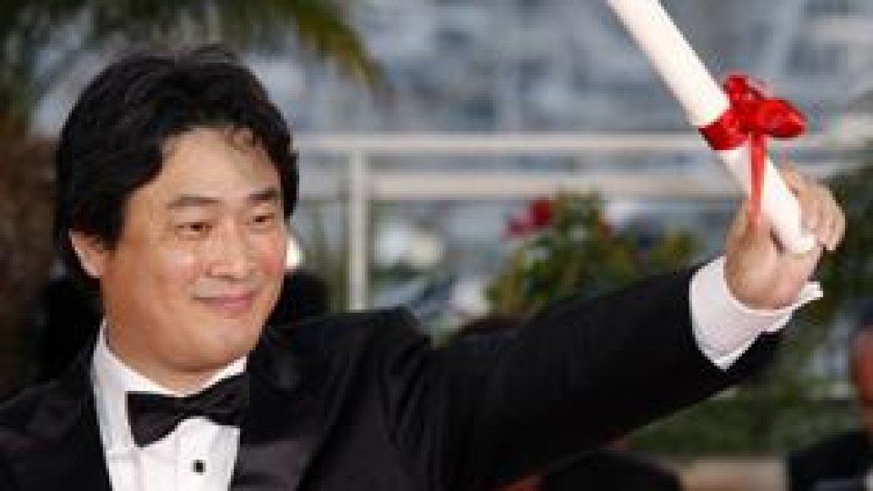 Film regizat de un cunoscut regizor, filmat integral cu iPhone