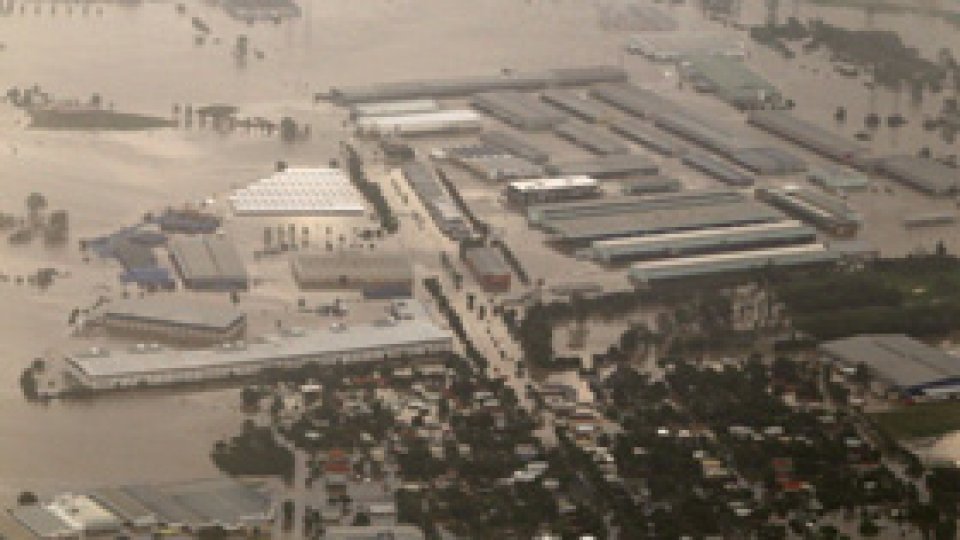 Comerţul mondial cu cărbuni şi grâu, afectat de inundaţii