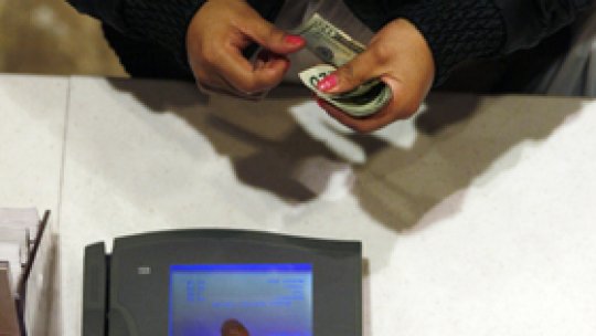 Creştere a deficitului federal al SUA, "peste estimări"