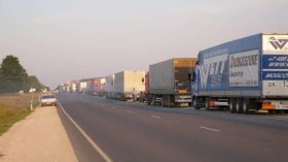 Bani insuficienţi pentru drumurile din judeţul Olt