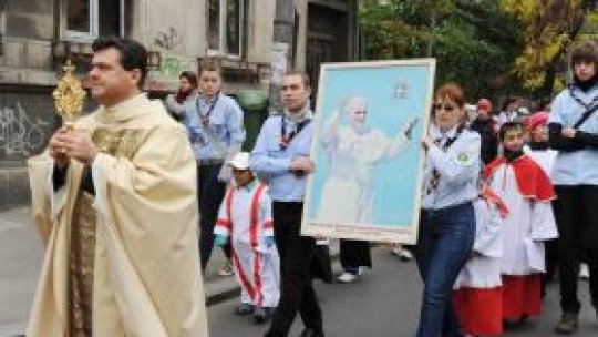 Procesiune la București în memoria Papei Ioan Paul al II-lea