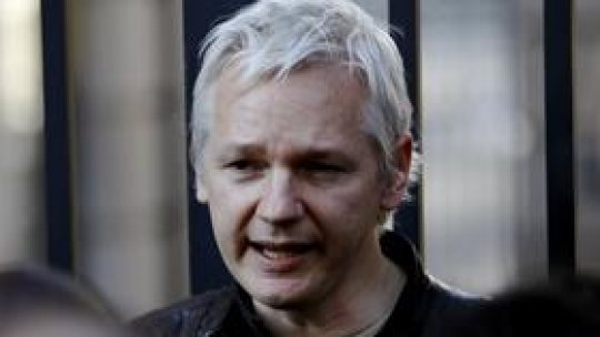 Wikileaks suspendă difuzarea de fişiere