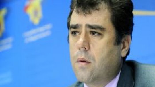 Acuzaţiile de corupţie "fac foarte rău justiţiei"