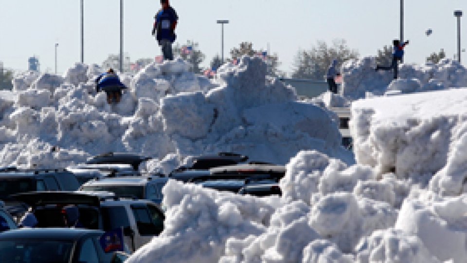 4 milioane de americani lăsaţi pe întuneric