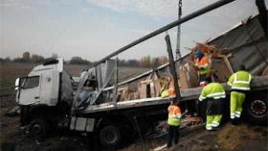 14 români au murit într-un accident rutier în Ungaria