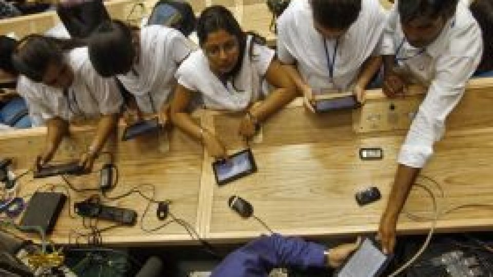 India a lansat cea mai ieftină tabletă PC