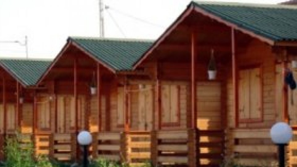 Căsuţe pentru cei cu nevoi