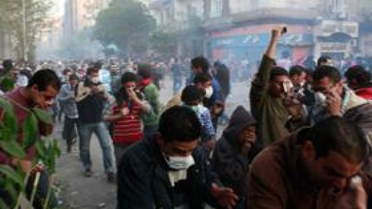 A treia zi de proteste violente în Egipt