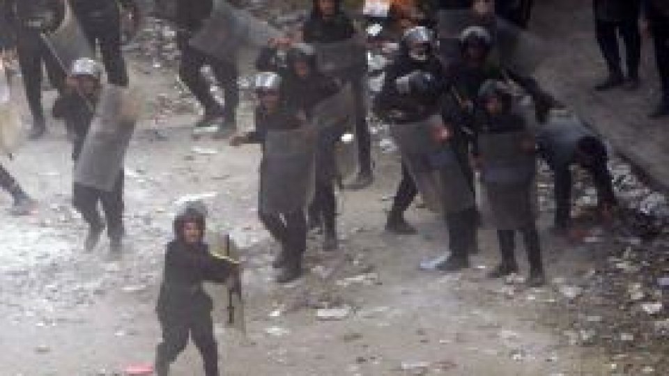 Lumea "în degringoladă"